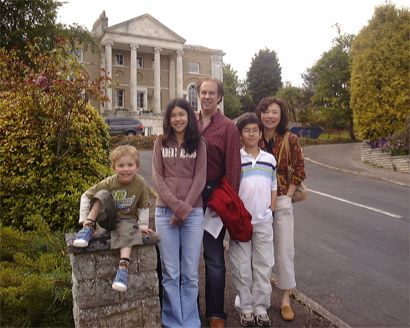 Geoff Sherwood and family